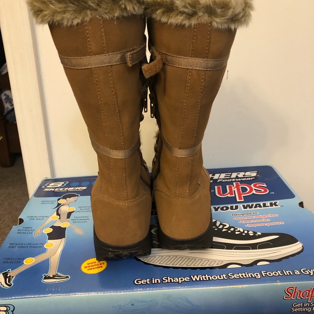 Skechers Shape Ups Fur-Lined Winter Boots - Picture 7 of 14